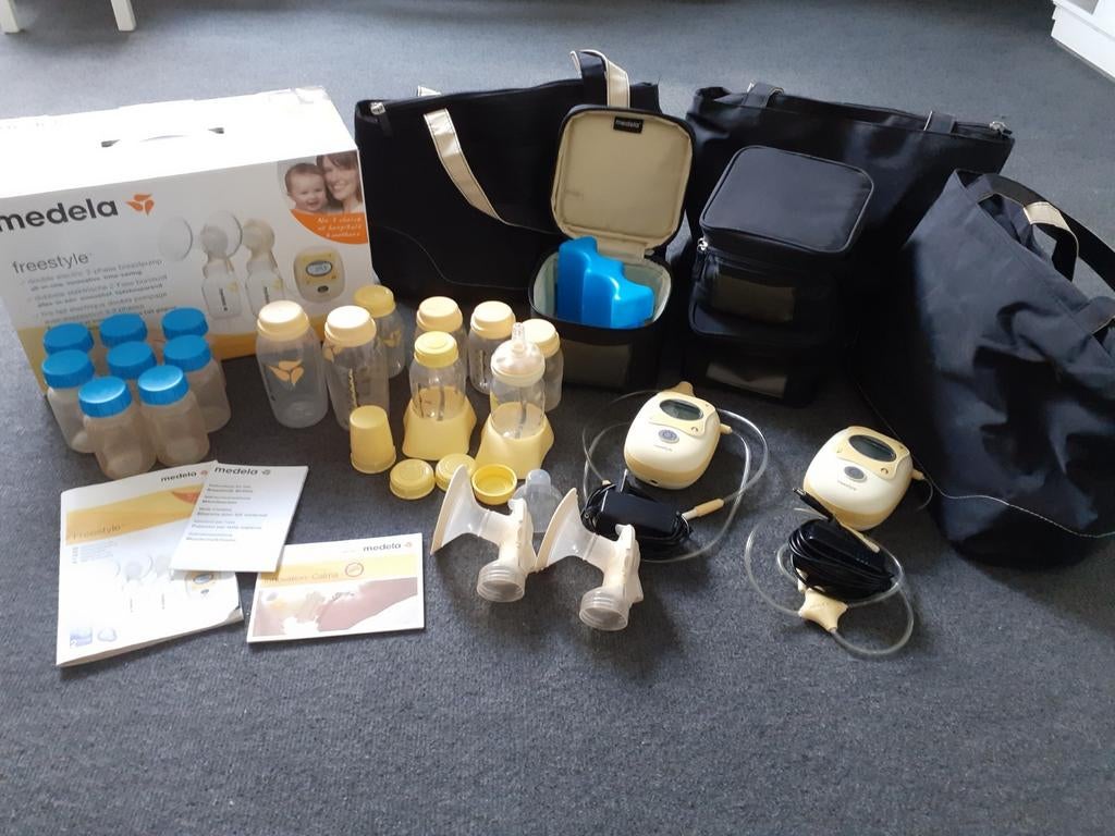 Medela Freestyle borstkolf set, zeer compleet!, Ophalen of Verzenden, Gebruikt, Borstkolf