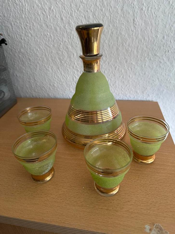 Vintage Groene Karaf met Borrelglaasjes - Jaren '60, Antiek en Kunst, Antiek | Glas en Kristal, Ophalen of Verzenden