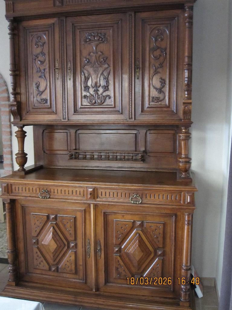 Antieke kast, Ophalen