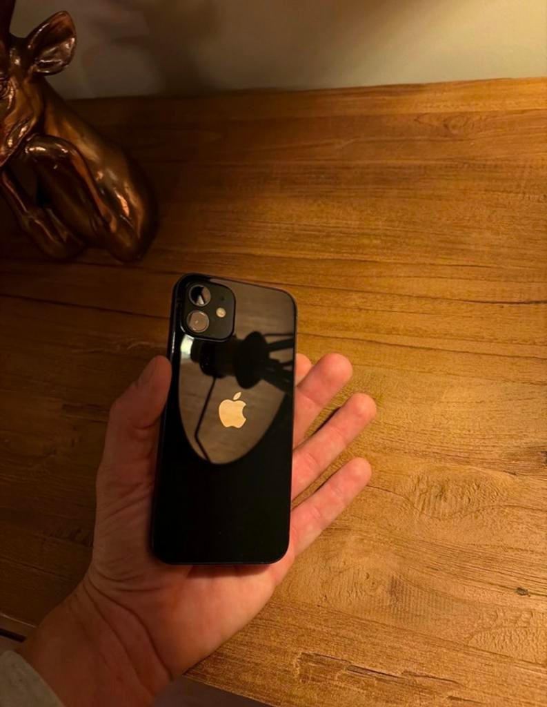 Apple iPhone 12 - Zo goed als nieuw, 128 GB, Zwart, Ophalen of Verzenden, Zo goed als nieuw