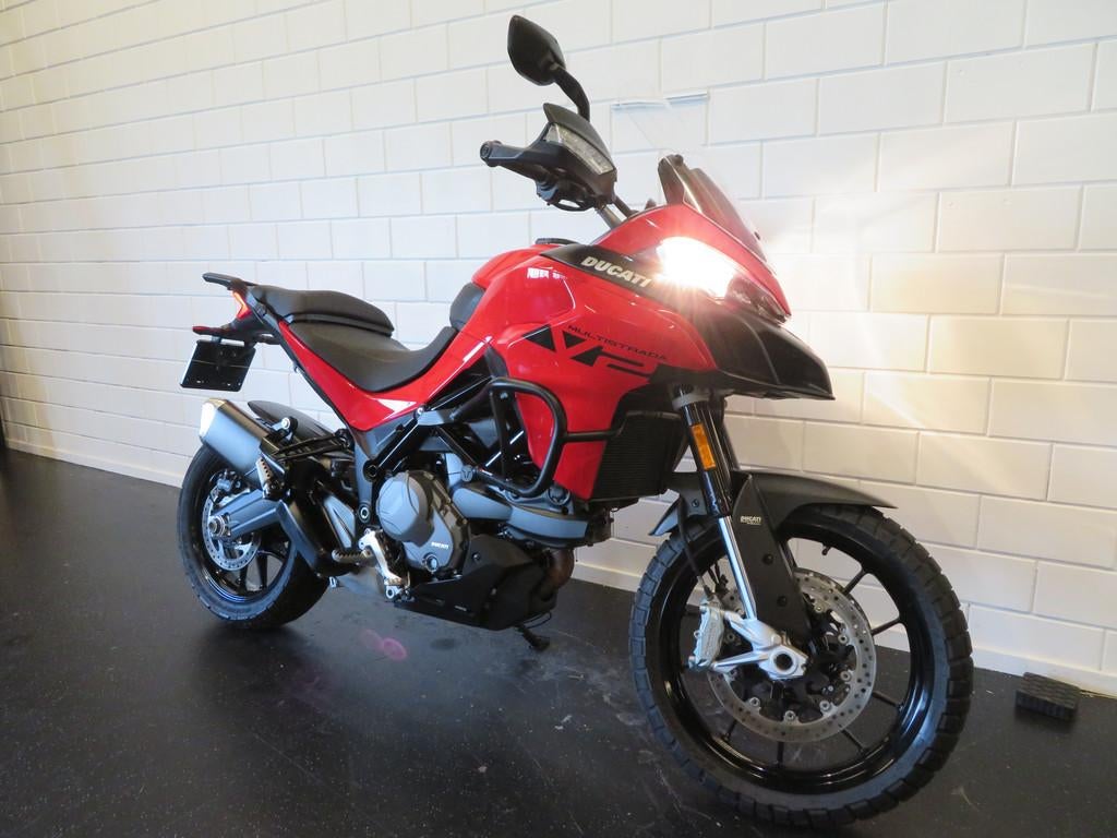 Ducati MULTISTRADA V2 NIEUWSTAAT! HISTORIE (bj 2024), Motoren, Motoren | Ducati, 890 cc, Bedrijf, Toermotor