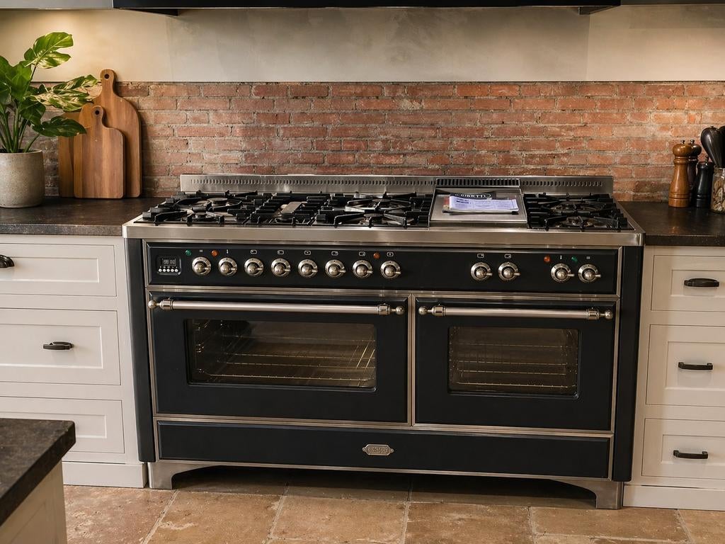 Boretti Ilve 150cm Fornuis | 7 Pits + Frytop - 2 ovens, Ophalen of Verzenden, Zo goed als nieuw, Gas, Vrijstaand