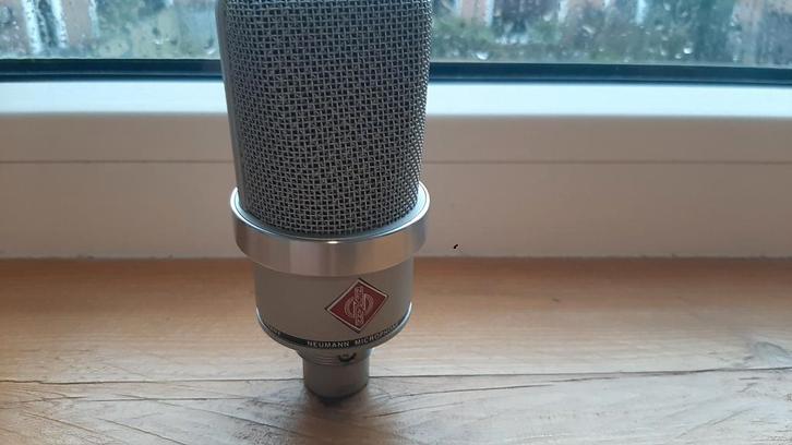 Neumann TLM 102 condensator microfoon, Muziek en Instrumenten, Microfoons, Zo goed als nieuw, Zangmicrofoon, Ophalen