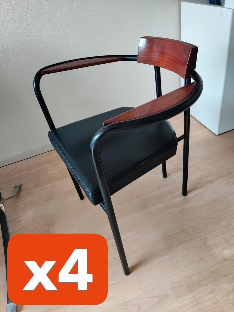 Set van 4 zwarte Postmoderne Armstoelen - Artelano stijl, Ophalen, Zwart, Zo goed als nieuw, Vier