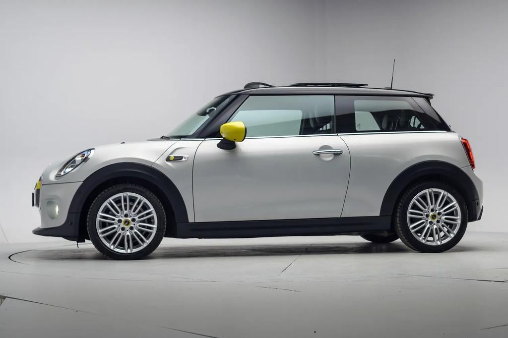 MINI Mini Electric Yours 33 kWh 3-fase [ Panorama Leder Harm, Auto's, Mini, 0 cilinders, Gebruikt, 1340 kg, 33 kWh