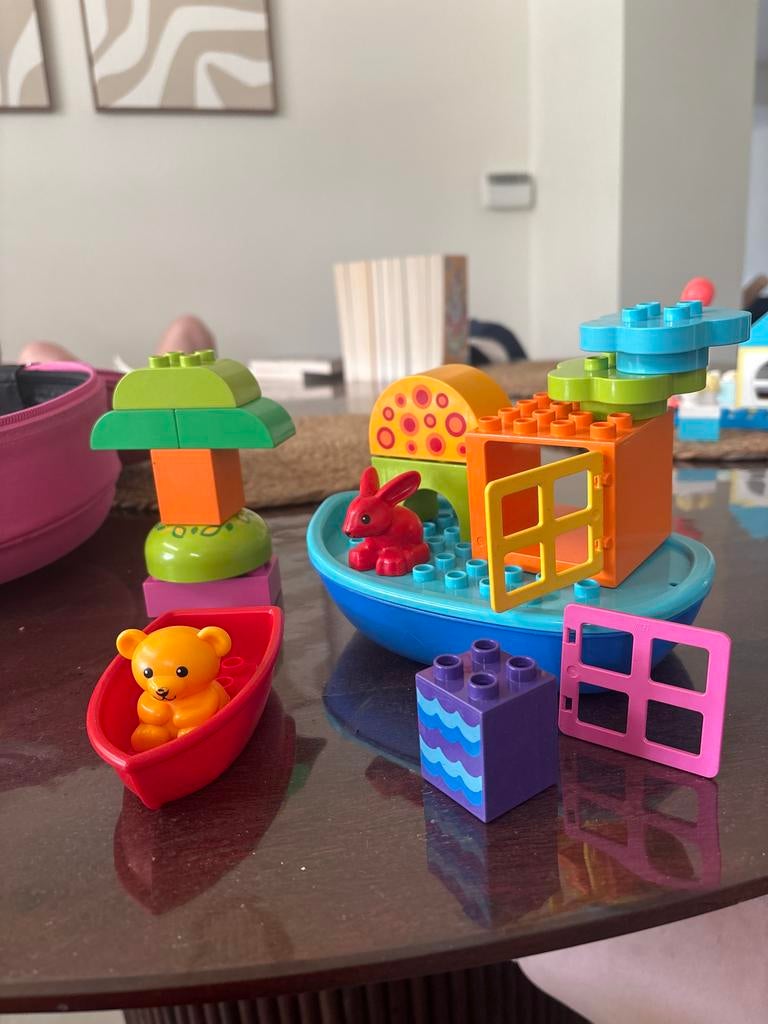 Leuke bouwstenen set met bootjes, konijn en beer, Ophalen of Verzenden, Zo goed als nieuw