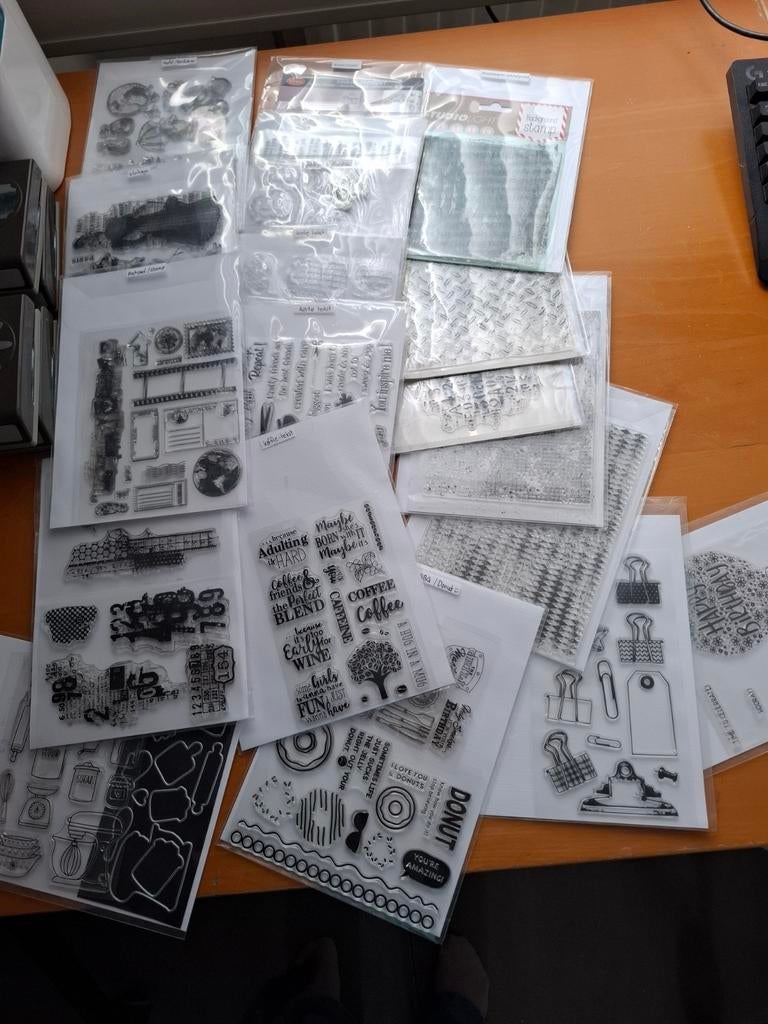 Grote collectie stempels: diverse soorten en merken, Ophalen of Verzenden, Gebruikt, Clearstamp