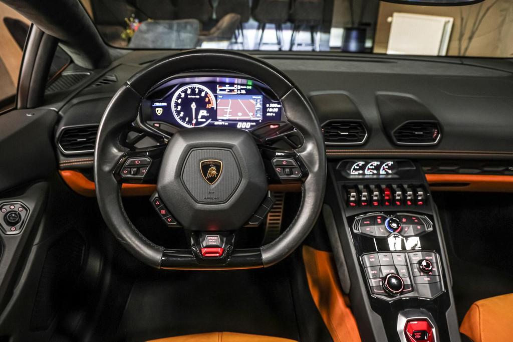 Lamborghini Huracán 5.2 V10 LP610-4|Lift|Keramisch|Alcantar, Auto's, Lamborghini, Automaat, Zwart, Startonderbreker, Bedrijf