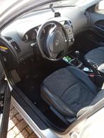 Kia Ceed 2008 Zilver als nieuw 1495 euro, Auto's, Kia, Zwart, Leder en Stof, Handgeschakeld, Particulier