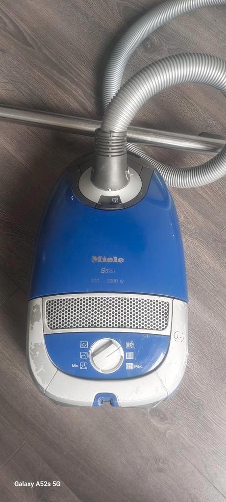 Miele S5221 Stofzuiger - Krachtig en Betrouwbaar, Witgoed en Apparatuur, Stofzuigers, Gebruikt, Stofzuiger, 2000 watt of meer