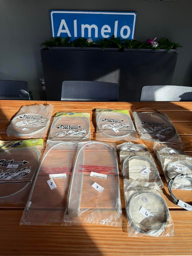 Vespa kabels, Ophalen of Verzenden, Zo goed als nieuw, Overige typen