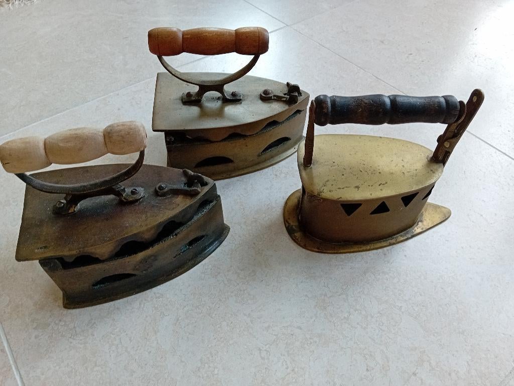 3x Antiek strijkijzer., Ophalen of Verzenden