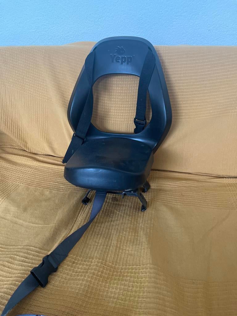 Yepp kinderzitje achterop, Fietsen en Brommers, Fietsaccessoires | Fietsstoeltjes, Ophalen, Gebruikt, 15 t/m 25 kg, Achterzitje