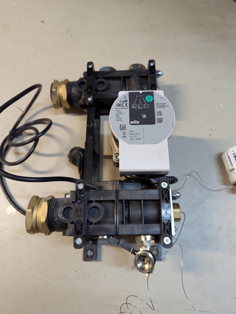 CV circulatie pomp, Ophalen, Minder dan 30 cm, Cv-ketel of Combi-ketel, Minder dan 60 cm