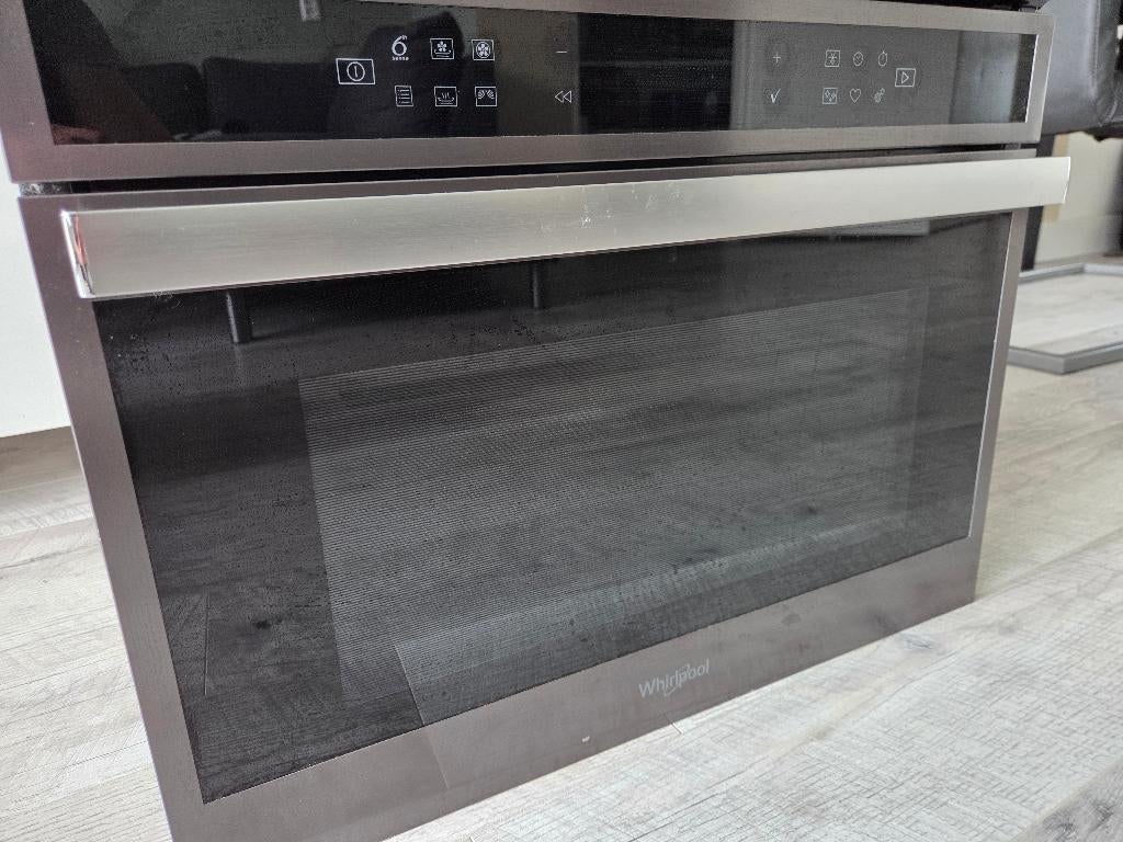 Combi oven Whirlpool 6th Sense 45x60, Gebruikt, Oven met grill, Inbouw, 45 tot 60 cm