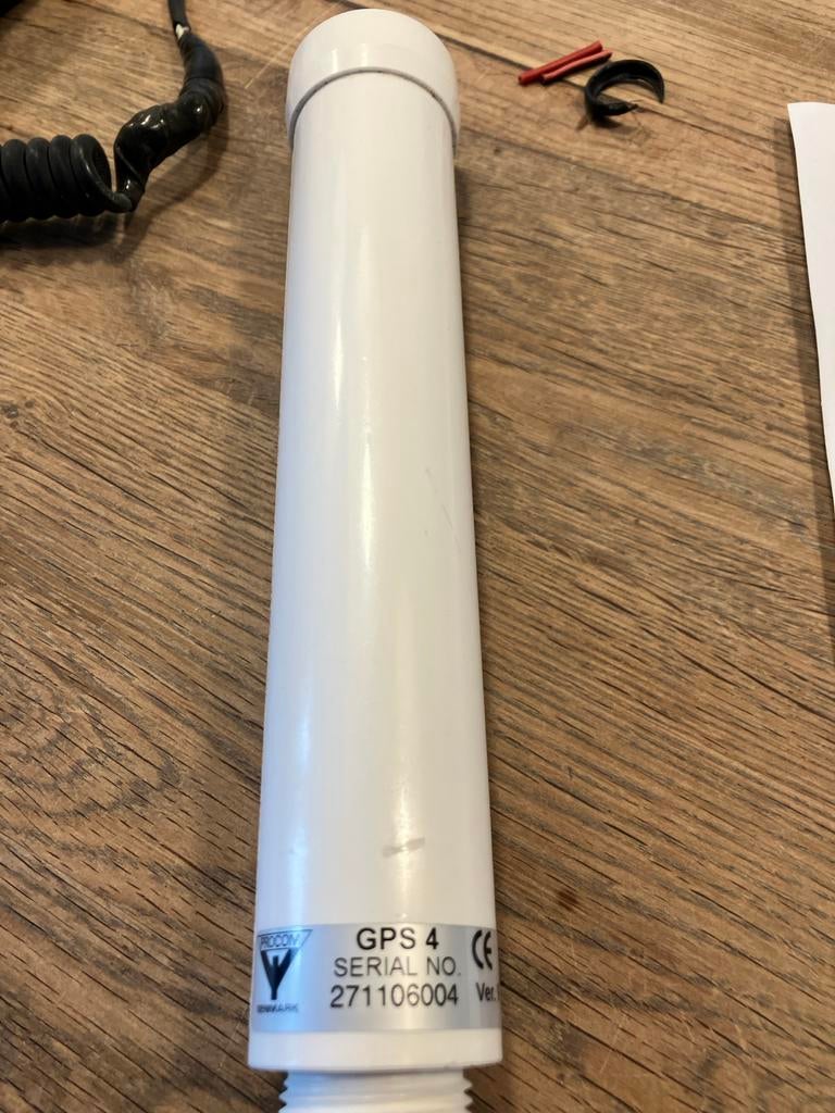 Simrad GPS 4 antenne met kabel, Ophalen, Gebruikt, Gps of Kompas