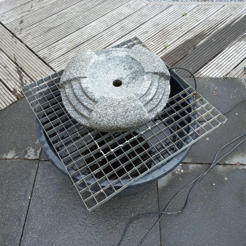 Waterornament., Tuin en Terras, Ophalen, Zo goed als nieuw, Graniet, Waterornament