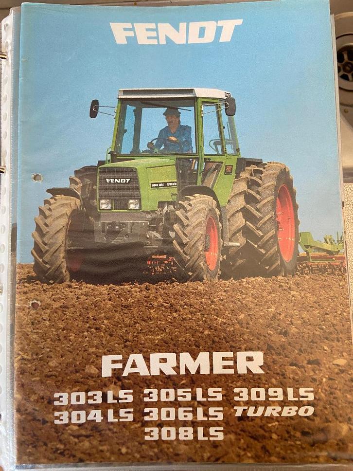 Tractorfolders, Boeken, Catalogussen en Folders, Zo goed als nieuw, Folder, Ophalen of Verzenden