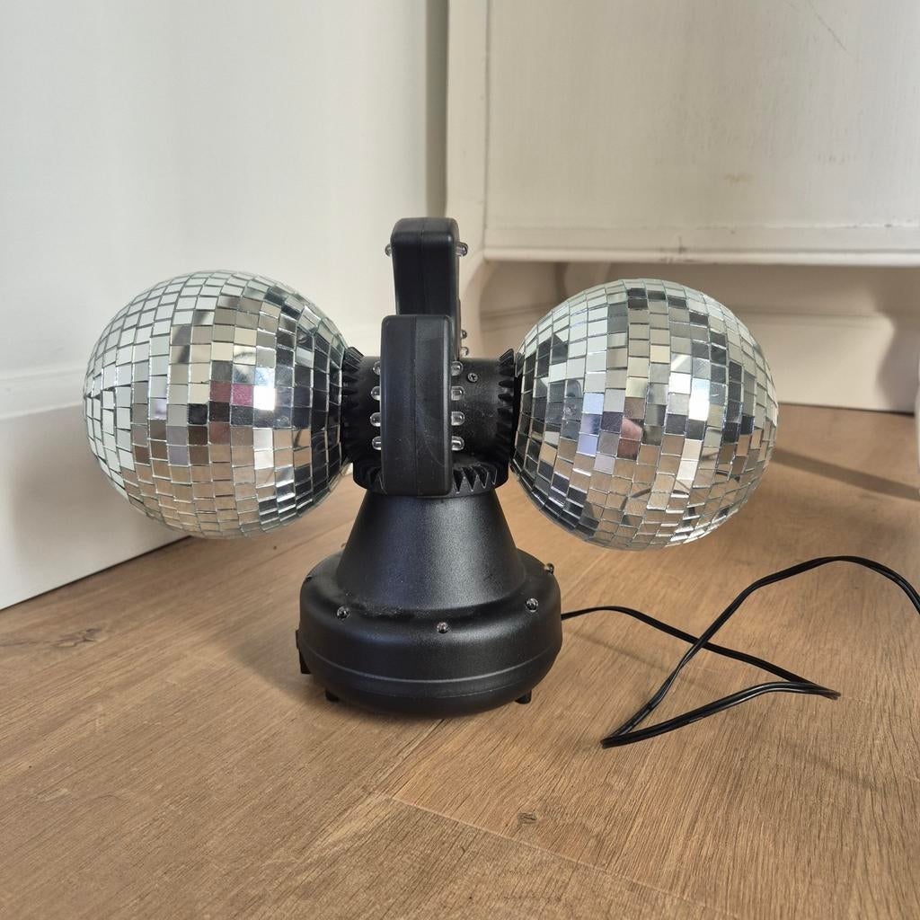 Dubbele discobal met kleuren, Hobby en Vrije tijd, Feestartikelen, Ophalen of Verzenden, Zo goed als nieuw, Overige