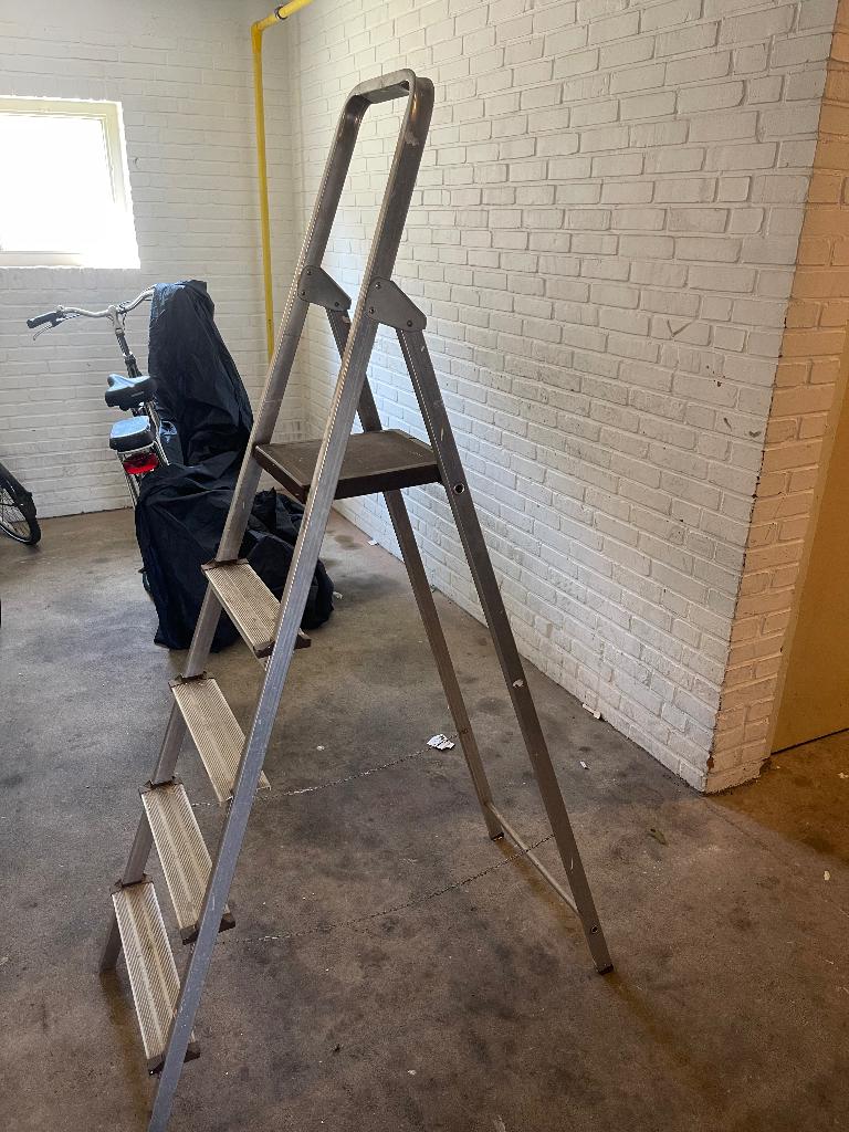 Aluminium ladder, Ophalen of Verzenden, Gebruikt, Ladder, 4 meter of meer