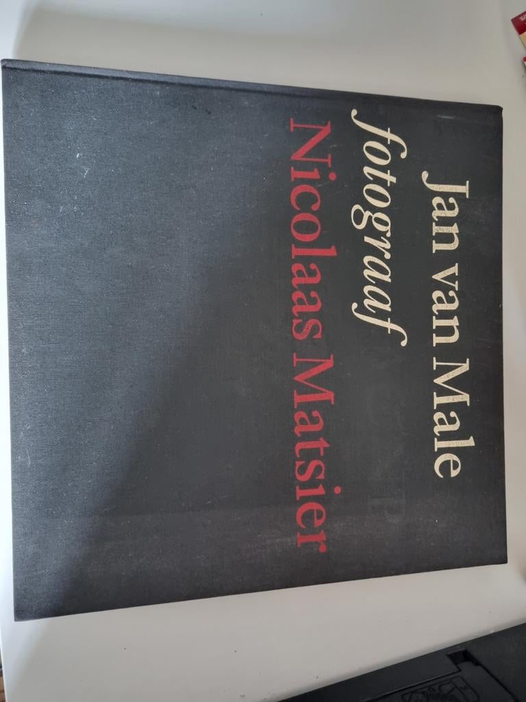 Jan van Male fotograaf - Nicolaas Matsier, Ophalen