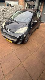 Peugeot 107| tot jan’27 apk gekeurd + Carplay/Android scherm, Stof, 4 stoelen, Origineel Nederlands, Grijs