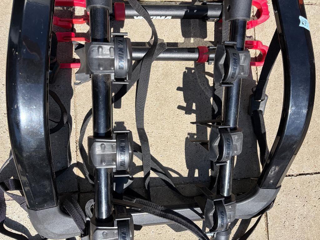 Fietsendrager achterklep Yakima, Ophalen, 3 fietsen of meer, Gebruikt, Achterklepdrager