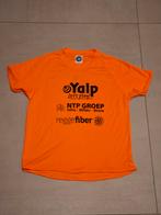 Sportshirt maat 134 - Goede staat, Gebruikt, Sport- of Zwemkleding, Ophalen of Verzenden, Jongen