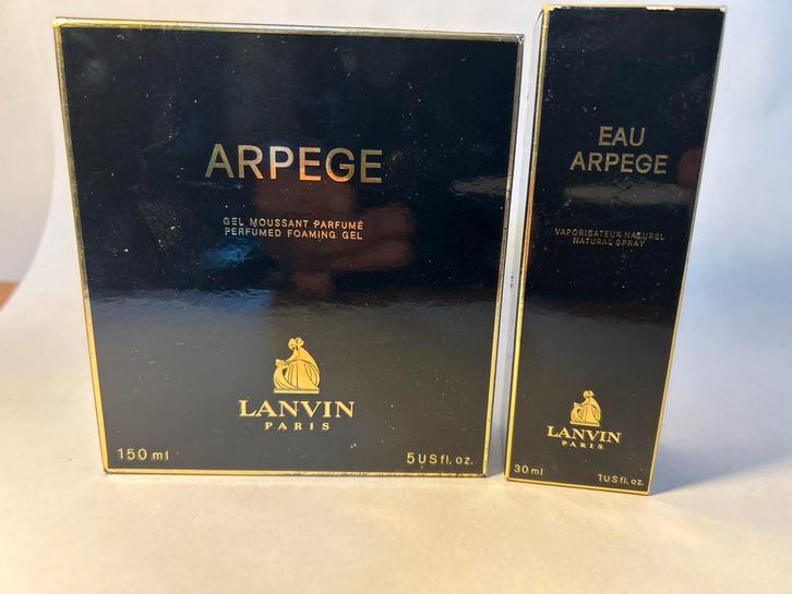 Eau Arpege: Parfum en Douchegel Set van Lanvin Paris, Sieraden, Tassen en Uiterlijk, Uiterlijk | Parfum, Nieuw, Ophalen of Verzenden