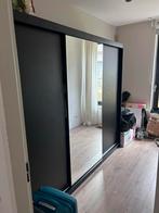 Kledingkast met schuifdeuren en spiegel, Ophalen, Gebruikt, 200 cm of meer, Met deur(en)