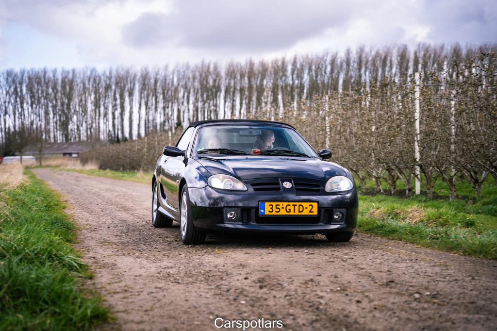 MG TF 1.8 I 135 2004 Zwart, Auto's, MG, 13 km/l, 40 €/maand, Zwart, 4 cilinders