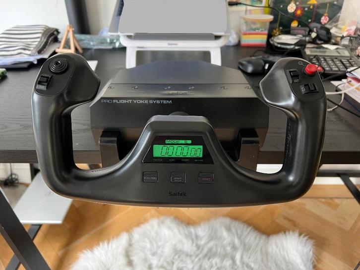 Saitek Pro Flight Yoke System, Computers en Software, Joysticks, Gebruikt, Ophalen