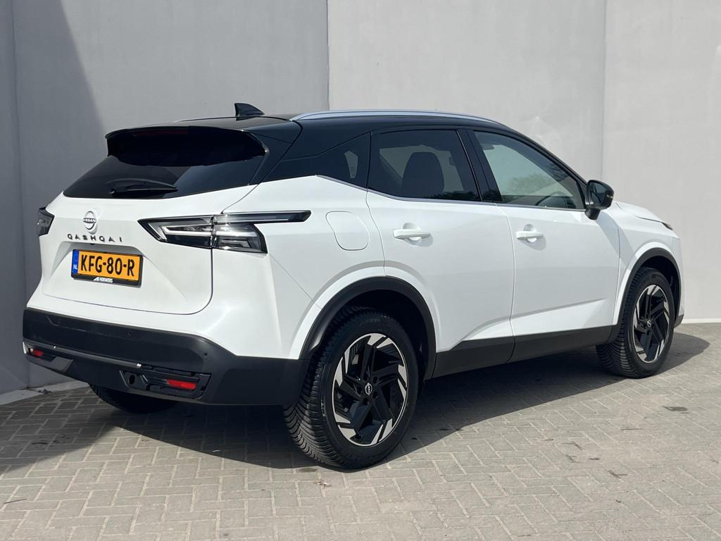 Nissan Qashqai 1.3 MHEV Xtronic N-Connecta / 1800kg Trekgewi, Euro 6, 4 cilinders, Wit, 1365 kg