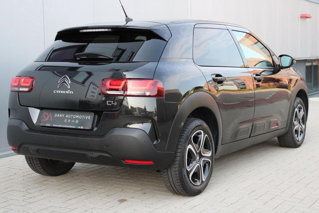 Citroen C4 CACTUS 1.2 Shine CARPLAY I CRUISE I CLIMA I NAVI, Auto's, Citroën, Voorwielaandrijving, Stof, Gebruikt, USB
