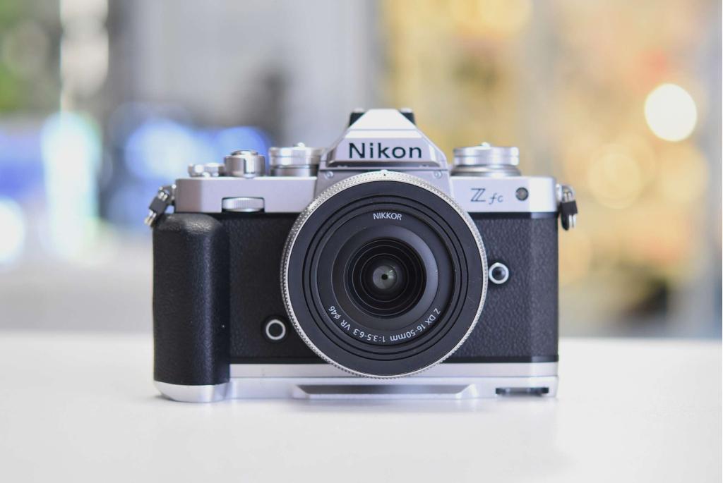 Z fc + 16-50mm VR & GRATIS GRIP (OCC-HEERENVEEN), Audio, Tv en Foto, Fotocamera's Digitaal, Foto-Groep, Luttekepoortstraat 26 3841 AX Harderwijk