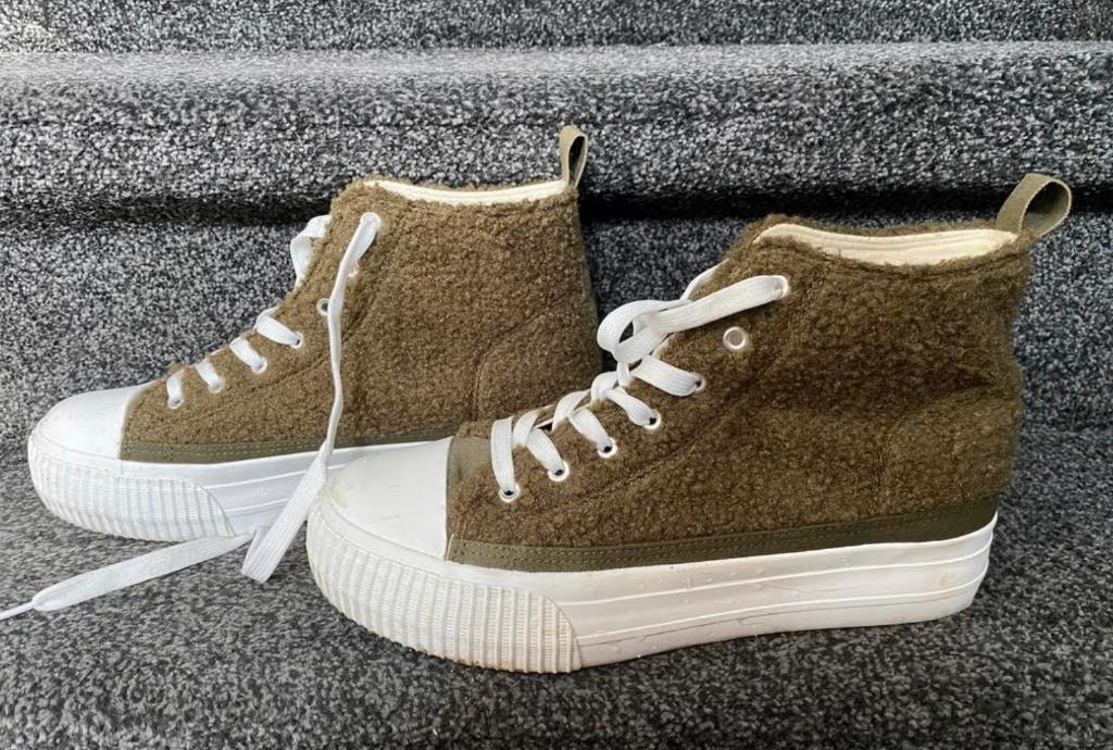Sacha enkel sneakers mt 41 teddystof, Ophalen of Verzenden, Sacha, Groen, Sneakers of Gympen