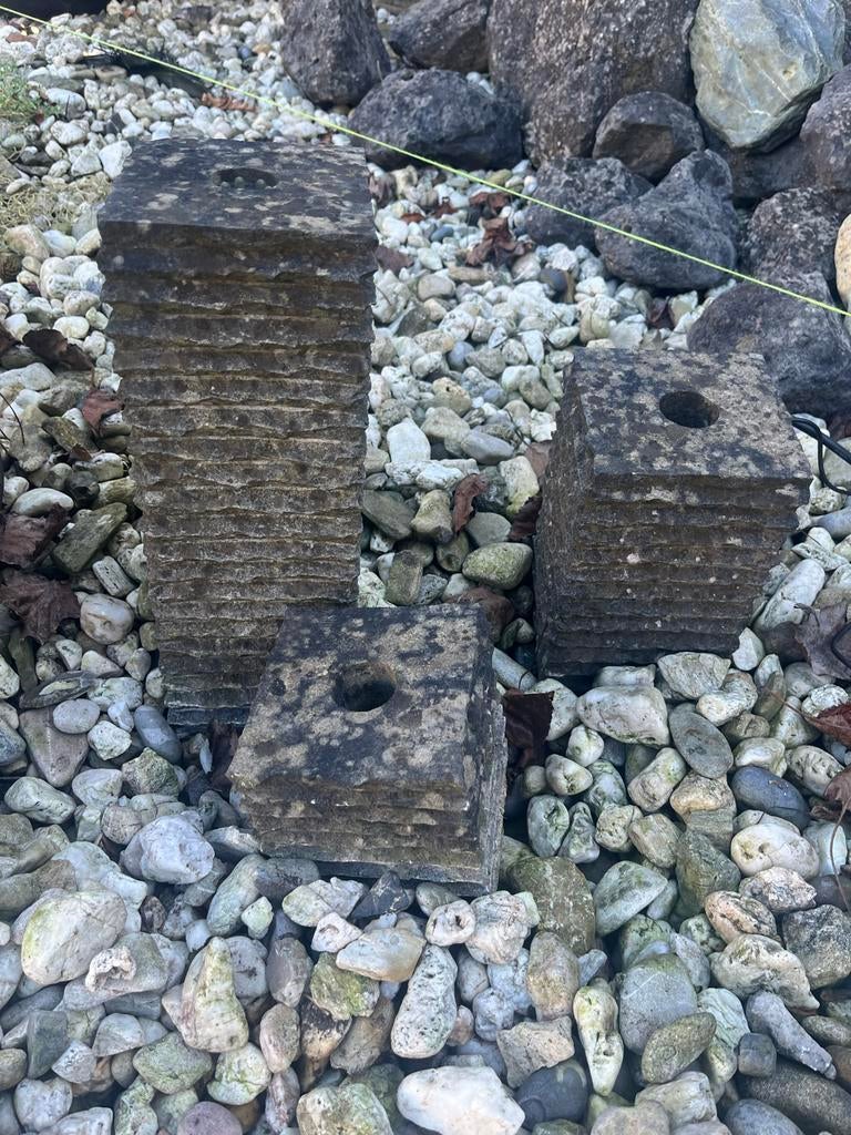 3 granieten waterornamenten met verlichting voor tuin, Ophalen, Gebruikt, Graniet, Waterornament