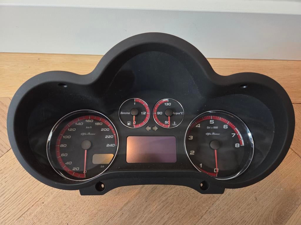 Fraai Alfa Romeo 147 Blackline/Ti tellerpaneel, Ophalen of Verzenden, Nieuw, Alfa Romeo
