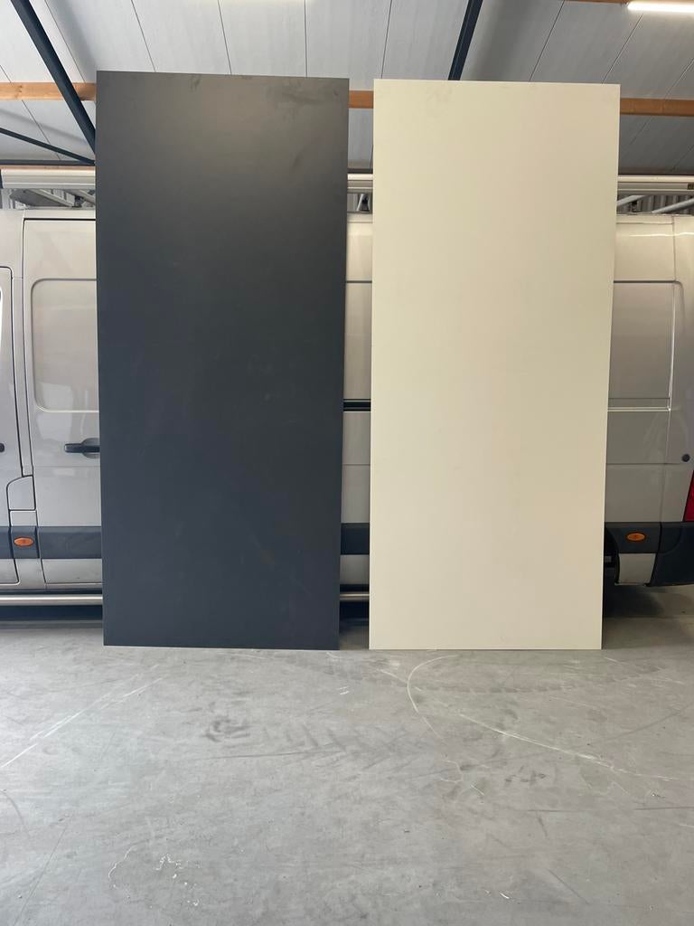Trespa platen antraciet en wit 130*305, Doe-het-zelf en Verbouw, Platen en Panelen, Ophalen, HPL, Zo goed als nieuw, H