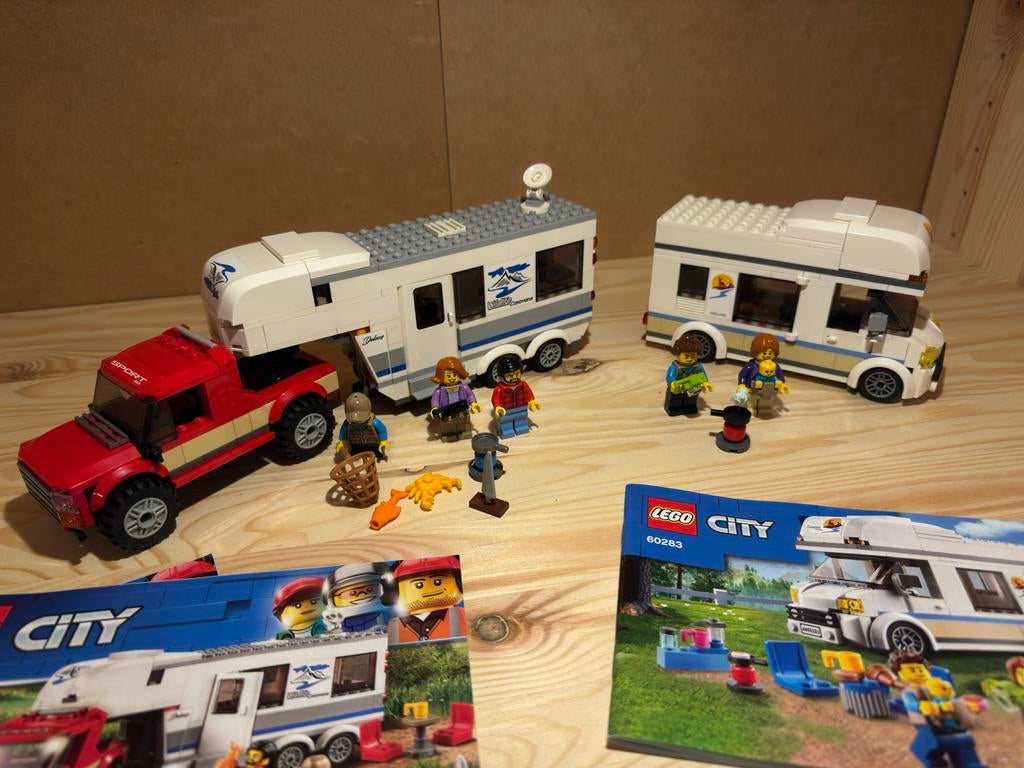 Lego City 60182 en 60283 campers, Kinderen en Baby's, Speelgoed | Duplo en Lego, Ophalen of Verzenden, Zo goed als nieuw