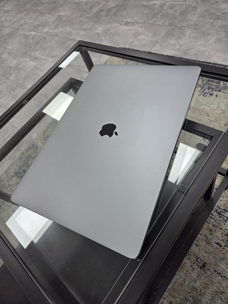 Macbook Pro 2019 16 1TB 32GB Ram! Nieuw staat! Garantie, Computers en Software, Apple Macbooks, 1 TB of meer, 32 GB, Ifixiteasy