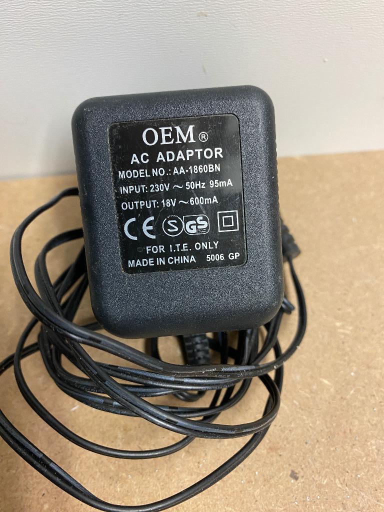 adaptor, Ophalen of Verzenden, Gebruikt