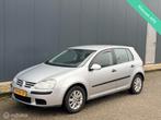 Volkswagen Golf 1.4 Trendline NETTEAUTO/APK/NAVI/NAP, Auto's, Voorwielaandrijving, 15 km/l, Gebruikt, 4 cilinders