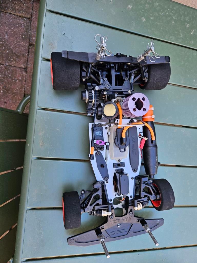 NEO ATTACK MX4.  nieuw, Hobby en Vrije tijd, Modelbouw | Radiografisch | Auto's, Ophalen of Verzenden, Overige schalen, Onderdeel