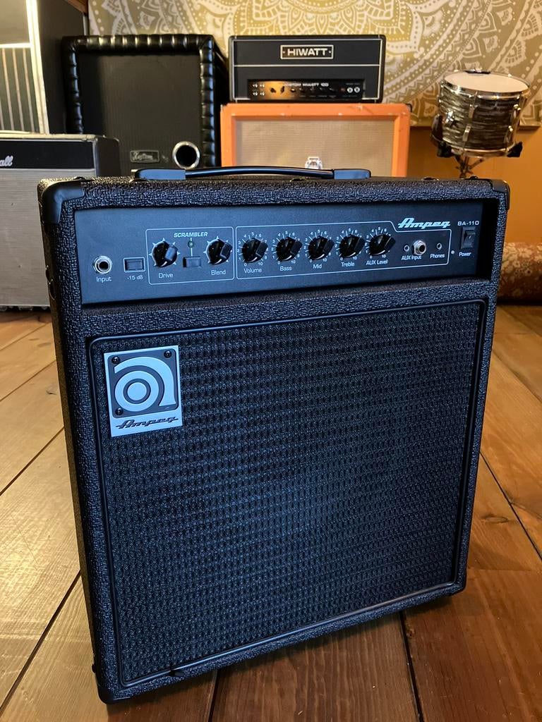 Ampeg BA-110, Muziek en Instrumenten, Versterkers | Bas en Gitaar, Ophalen, Gebruikt, Minder dan 50 watt
