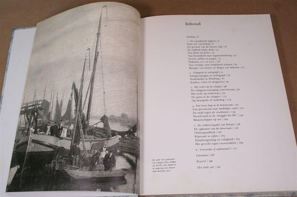 Eeuw Ned. Binnenvaart — Schuttevaer Jubileumuitgave [1988], Ophalen of Verzenden, Gelezen