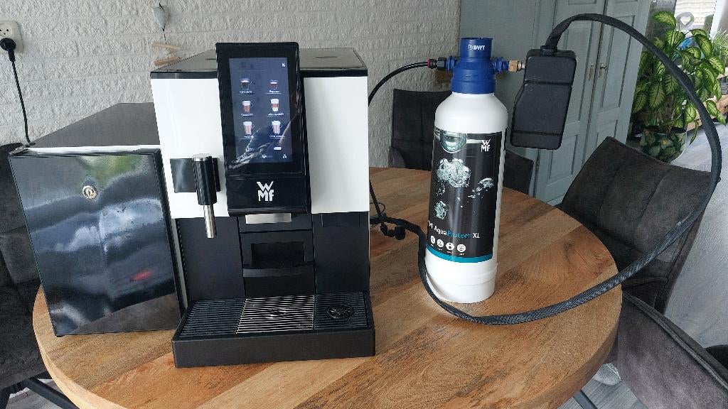WMF 1100s Koffiemachine, 10 kopjes of meer, Ophalen, Zo goed als nieuw, Koffiemachine