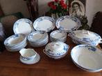Prachtig antiek eetservies B.F.K. serie ROSA uit Belgie, Ophalen