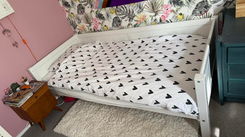 Eenpersoonsbed (wit) 90x200 met matras en lattenbodem, Huis en Inrichting, Slaapkamer | Bedden, Ophalen, Gebruikt, 90 cm, Eenpersoons