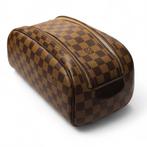 Louis Vuitton Monogram Trousse de Toilette King Size 2019, Louis Vuitton, Gebruikt, Support@louisvuitton.com, 2 Rue du Pont Neuf
75001 Paris
France